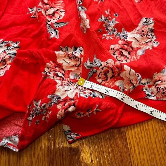 Torrid Size 2 Pull On Coral Floral Shorts - Picture 6 of 8